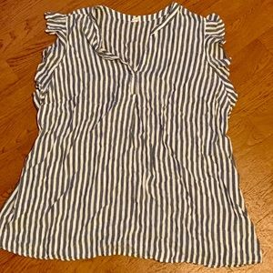 EUC worn once XXL Old Navy sleeveless top